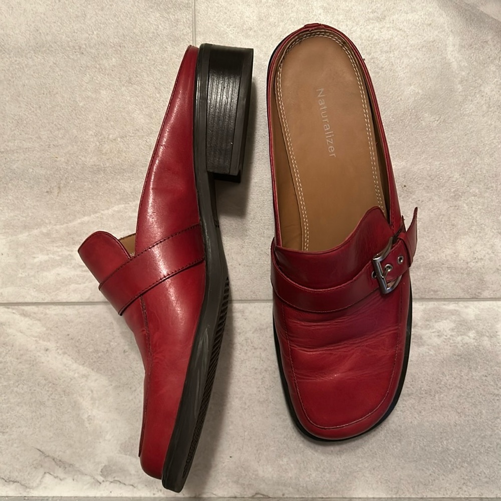Leather Naturalizer Shoes Size 10*
